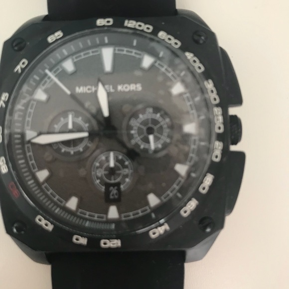 Silicone Grandstand Chronograph Sandblasted Dial - Picture 3 of 5
